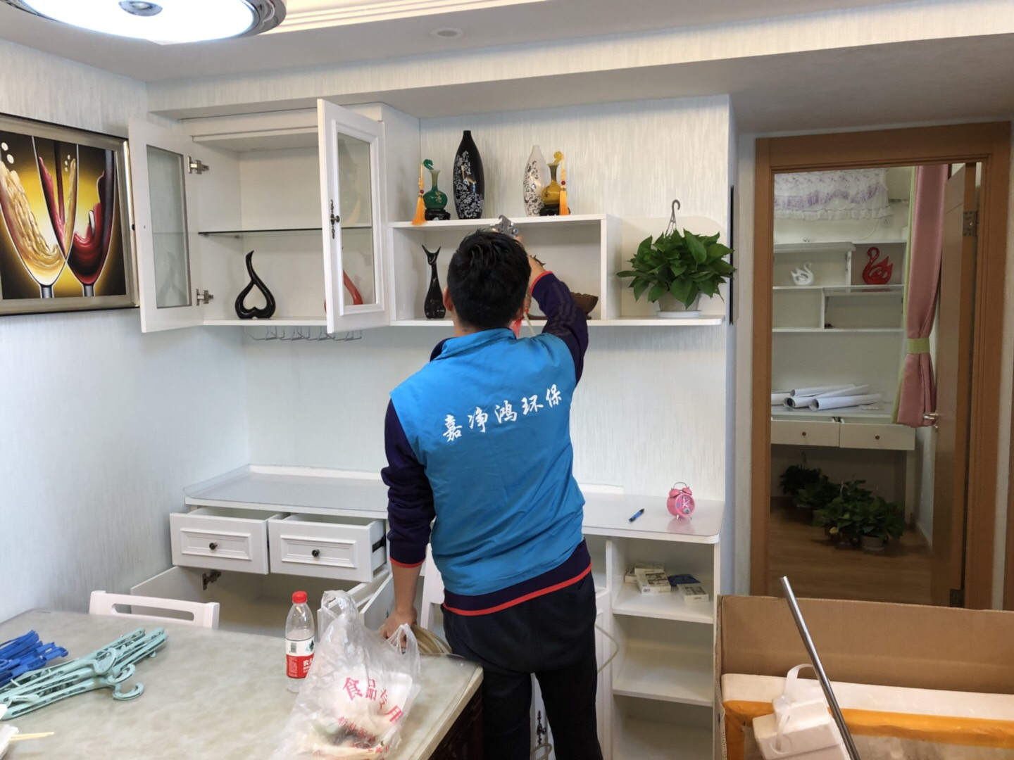 武漢市嘉凈鴻環(huán)?？萍加邢薰? style=