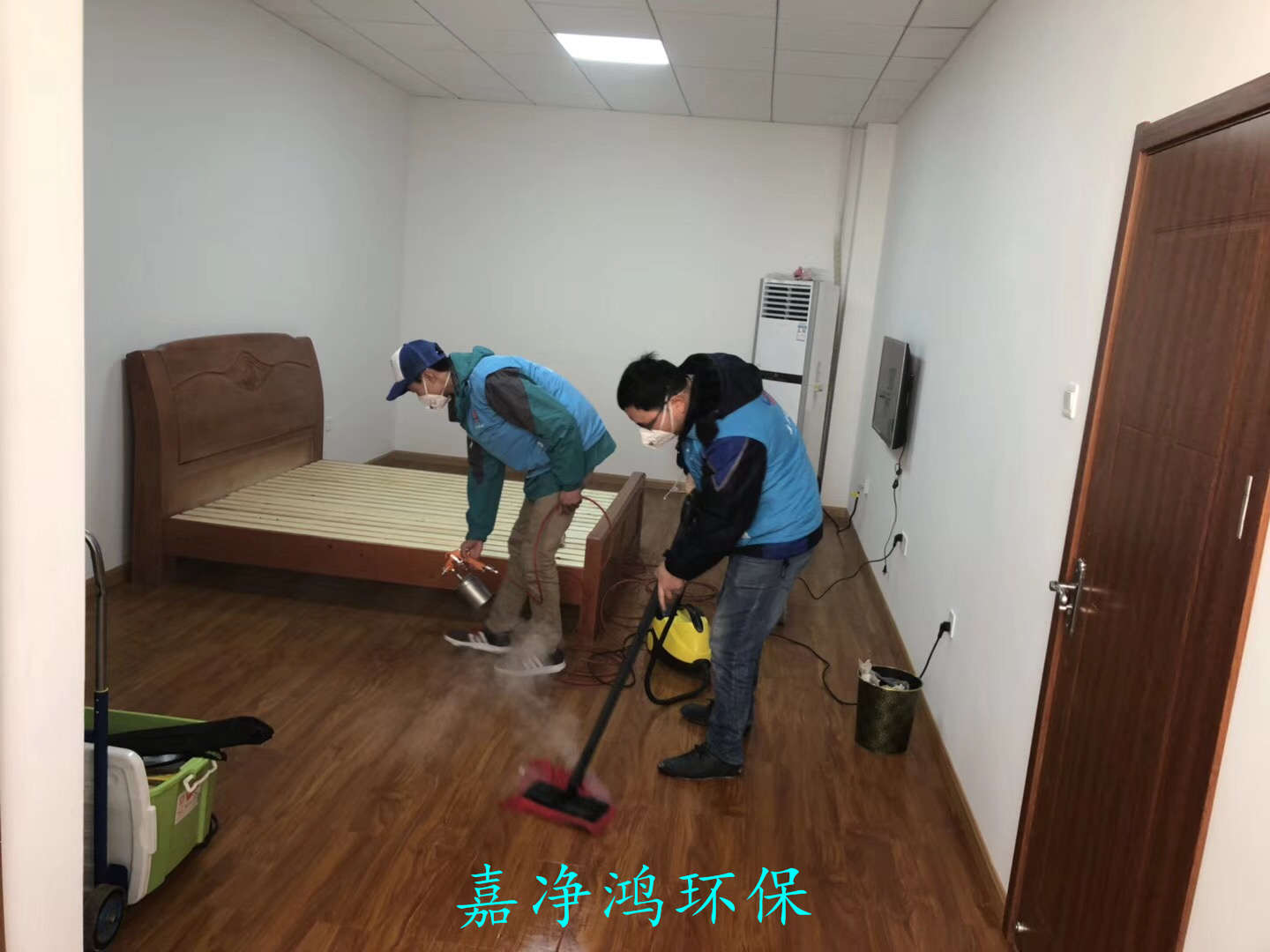 武漢市嘉凈鴻環(huán)?？萍加邢薰? style=