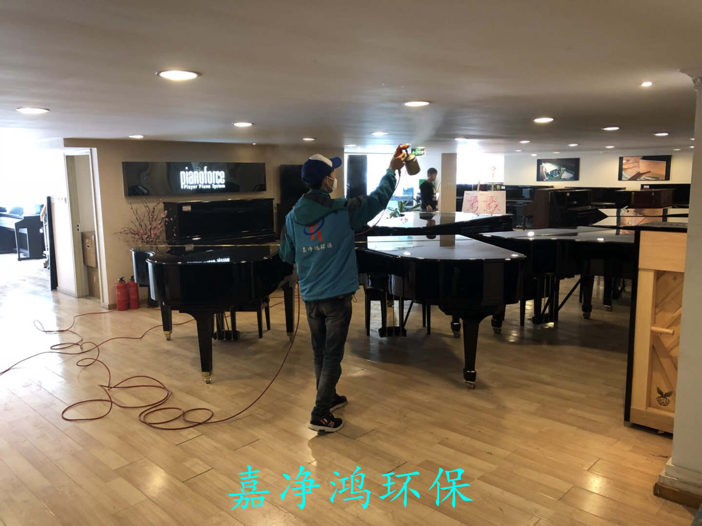 武漢市嘉凈鴻環(huán)?？萍加邢薰? style=