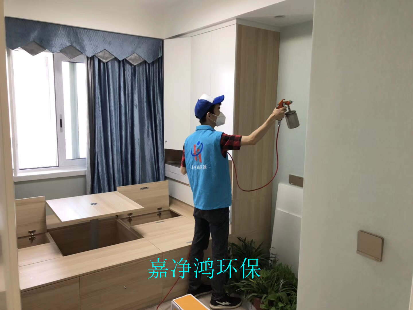 武漢市嘉凈鴻環(huán)?？萍加邢薰? style=